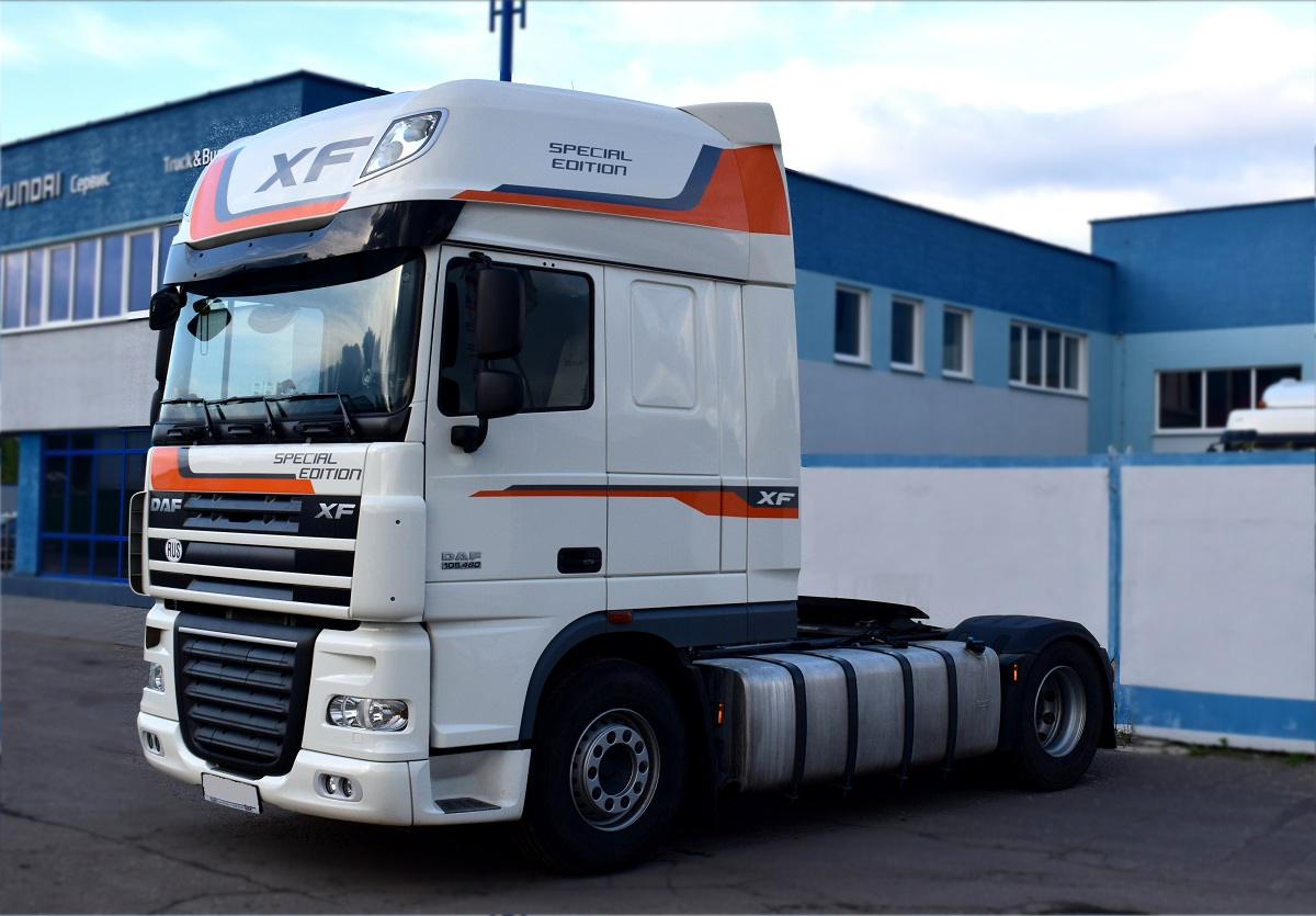 Оклейка DAF XF 105